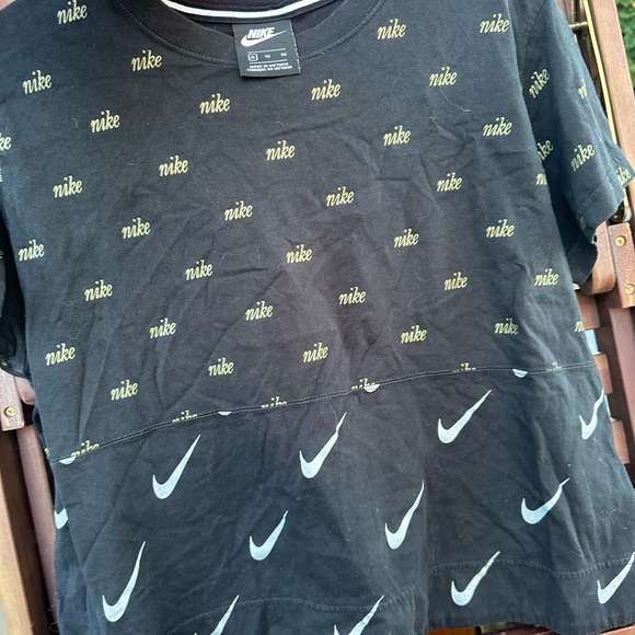 Nike crop top vintage two patterns black and gold - Picture 6 of 7